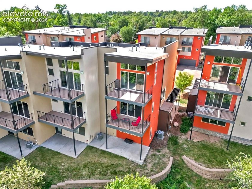 Experience the perfect blend of luxury, convenience and natural - photo 45