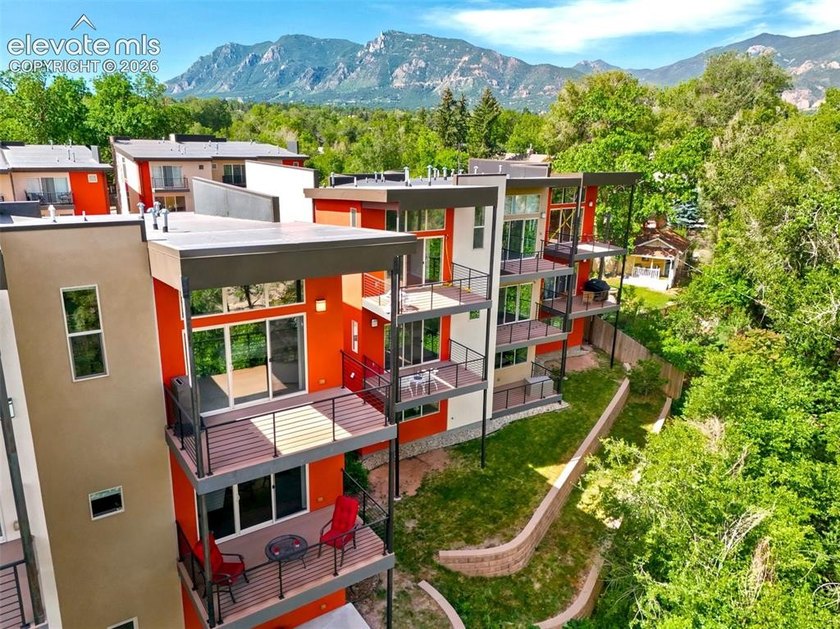 Experience the perfect blend of luxury, convenience and natural - photo 46