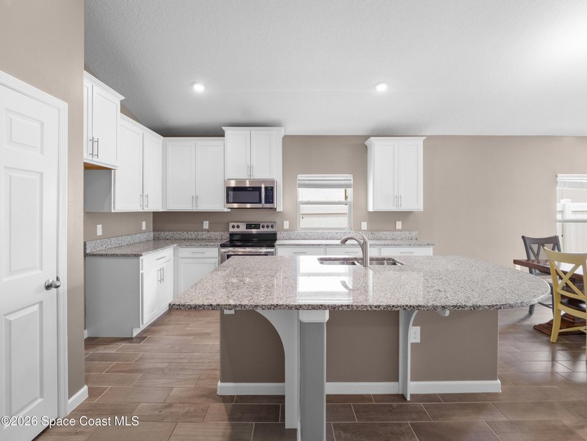 Viera Family Living with Space, Location, and Opportunity. This - photo 14