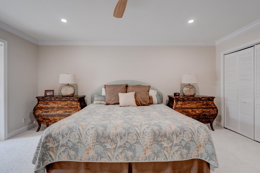 Located on quiet cul-de-sac in Thurston. This 3 bedroom, 3.5 - photo 27
