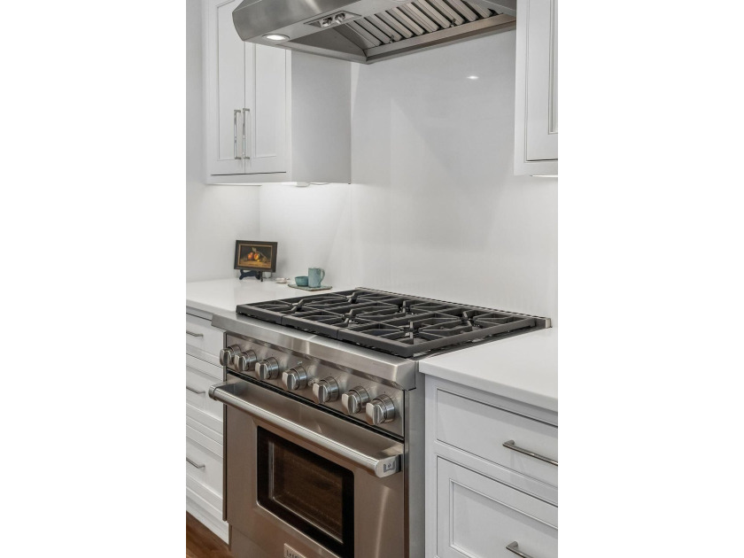 Located on gracious South Battery Street, exclusively South of - photo 17