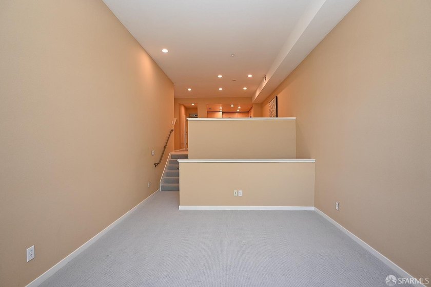 Rare opportunity to enjoy true waterfront living in the Bay - photo 11