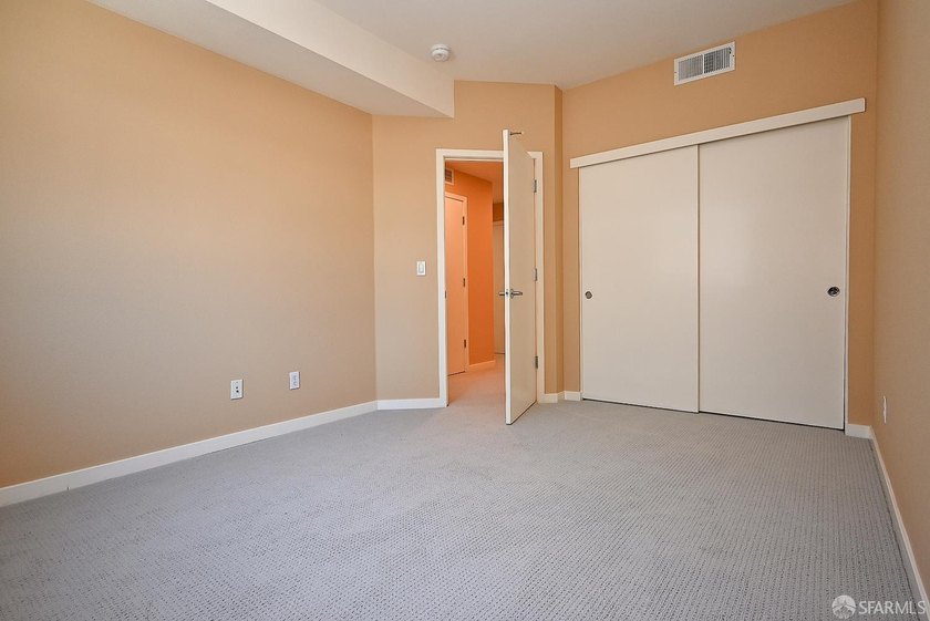 Rare opportunity to enjoy true waterfront living in the Bay - photo 32