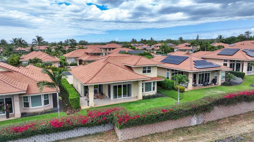 Experience true luxury in the gated community of Hokulani - photo 37