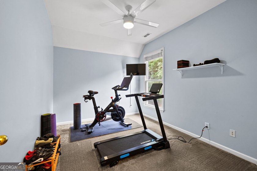 **OPEN SUNDAY 5/31 from 2-4 PM ** Welcome home to this spacious - photo 30