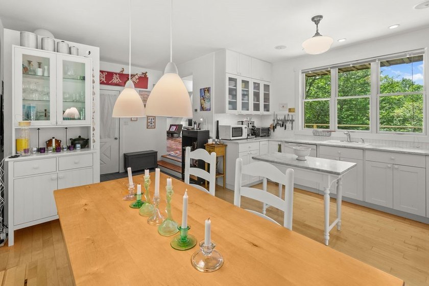 Contemporary European flair and Catskill tranquility come - photo 9