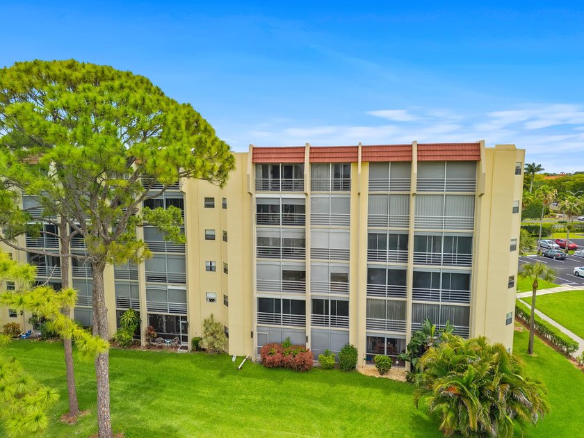 Welcome to Poinciana Community, an active and beautifully - photo 22