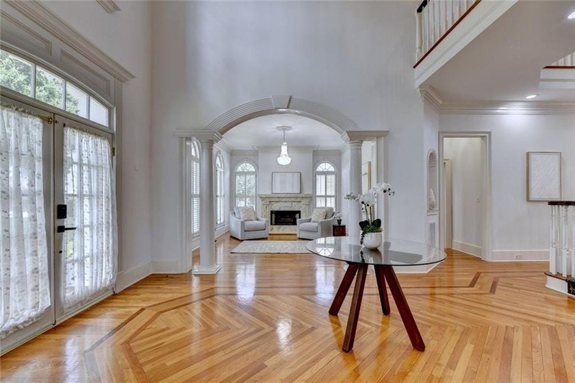 Welcome to unparalleled luxury in one of the areas most - photo 7