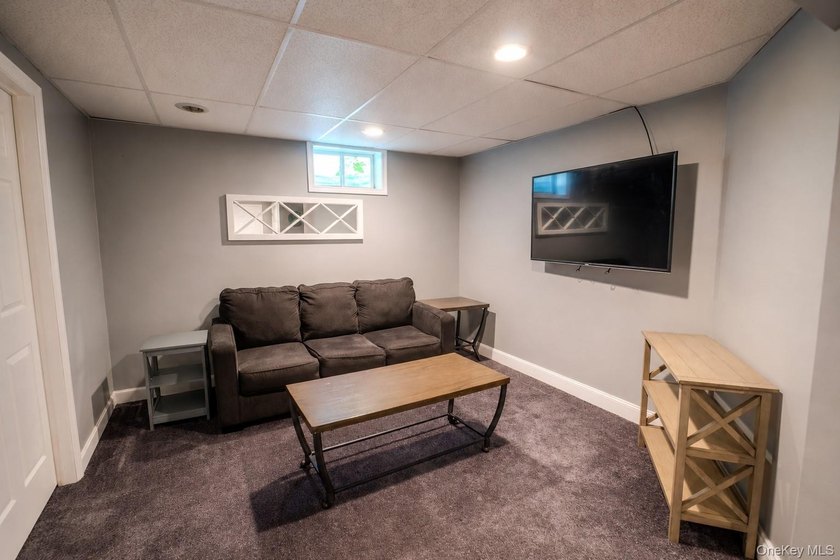 Welcome to 257 Fourth Street, a beautifully maintained and - photo 27