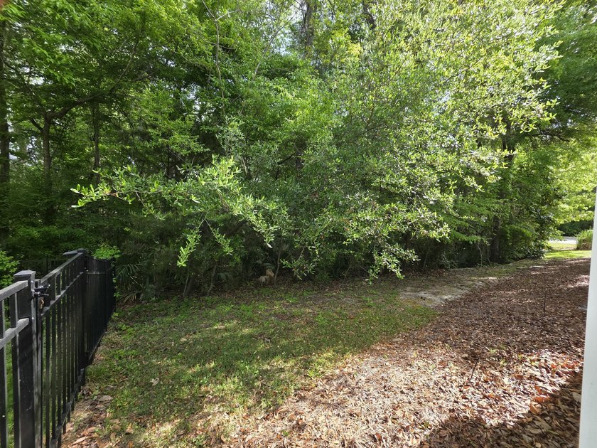 Priced to move and ready for new buyers!! This well maintained - photo 23
