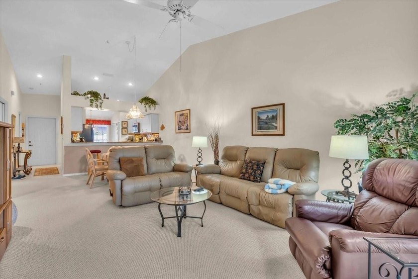 Move up to the most spacious floor plan in the Tara Verandas - photo 11