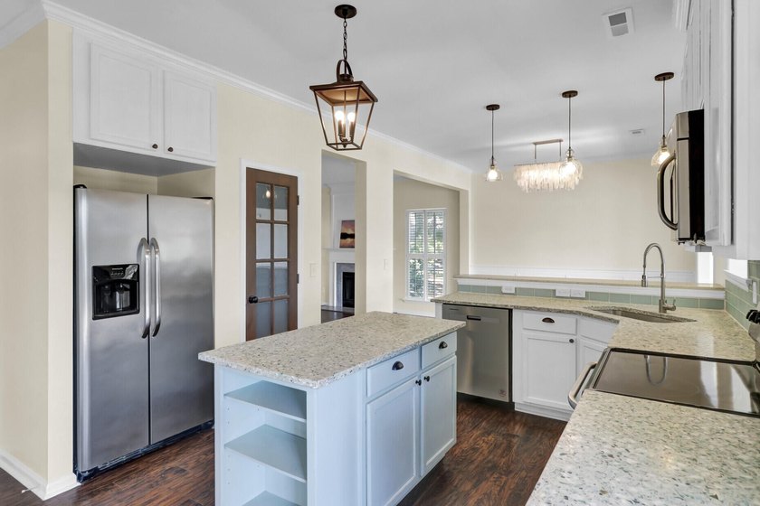 Nestled on a desirable corner lot in the sought-after Wexford - photo 12