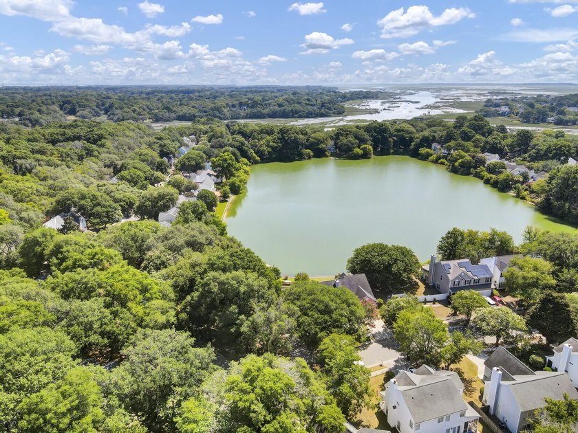 Nestled on a desirable corner lot in the sought-after Wexford - photo 41