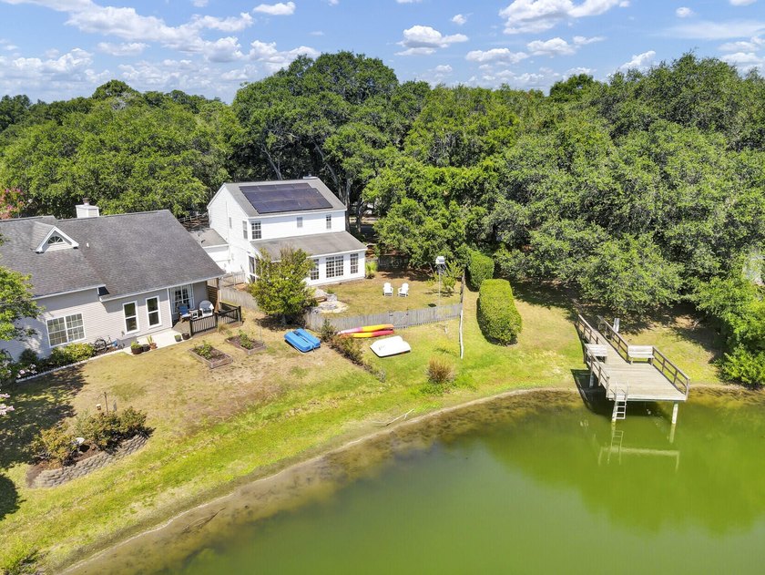 Nestled on a desirable corner lot in the sought-after Wexford - photo 44
