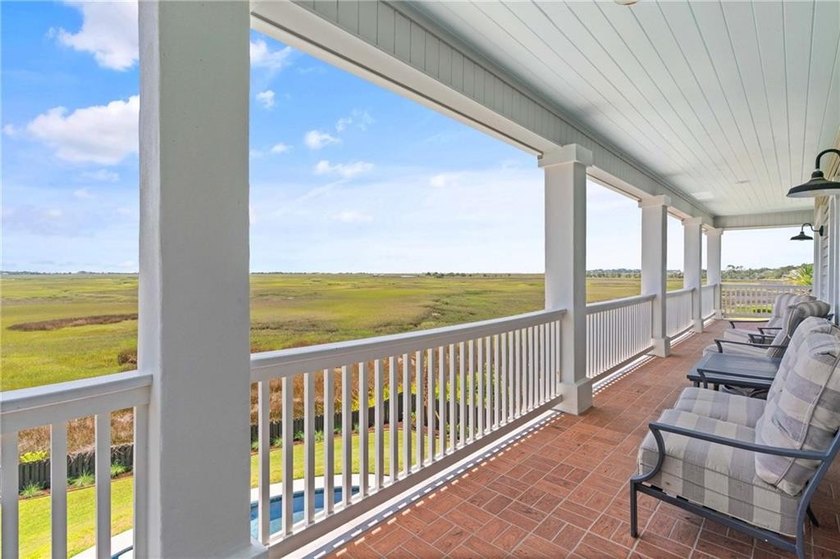 Welcome to a rare coastal sanctuary where luxury meets - photo 49