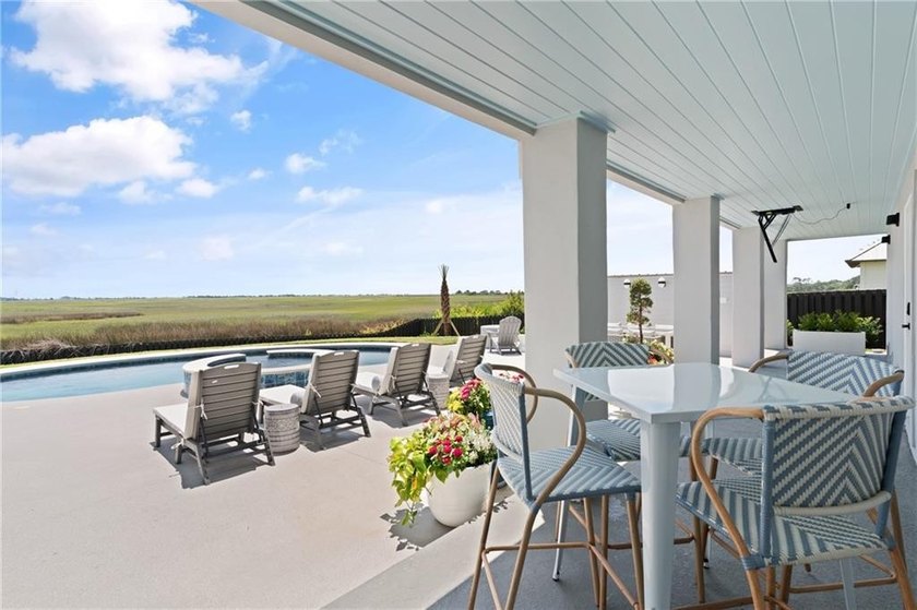 Welcome to a rare coastal sanctuary where luxury meets - photo 54