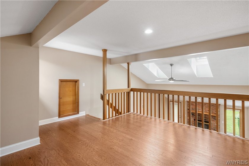 Welcome to 425 Robin, a beautifully updated ranch situated on - photo 9