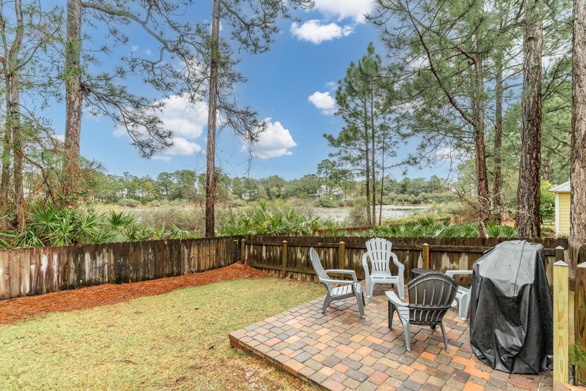 Turn-key, fully furnished coastal retreat in the highly - photo 9