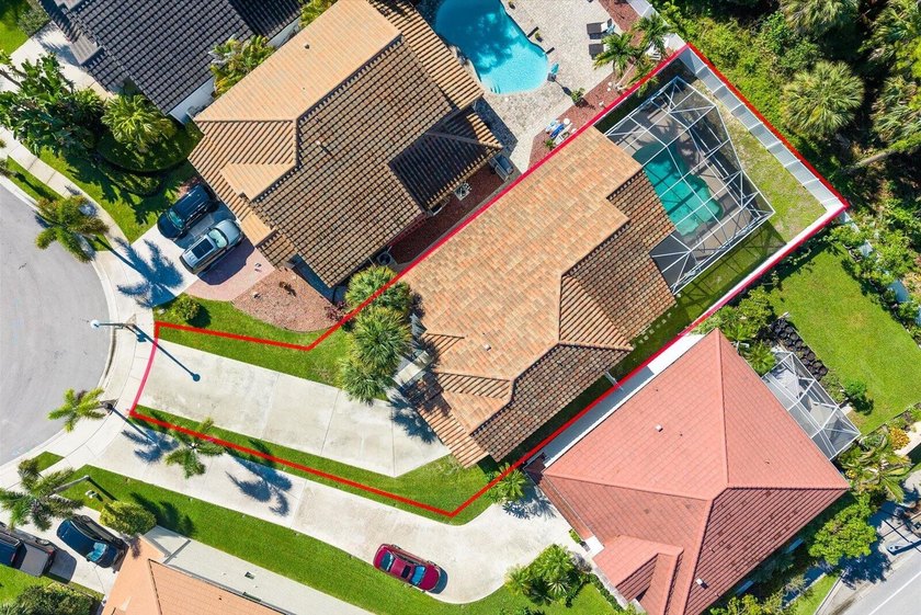 Welcome to Hammock Trace of Jupiter, Florida; a charming - photo 45