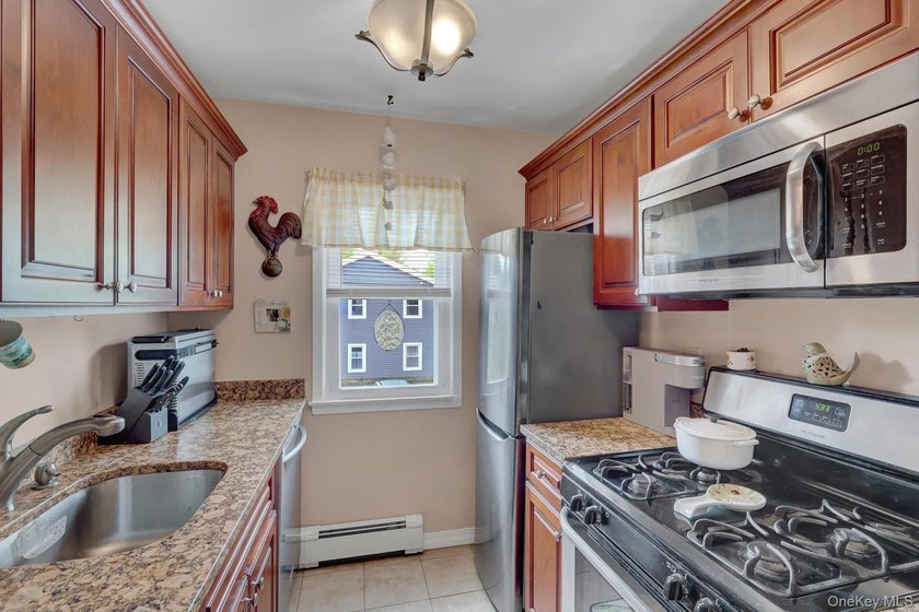 Don't miss this charming and well-maintained, second floor - photo 5