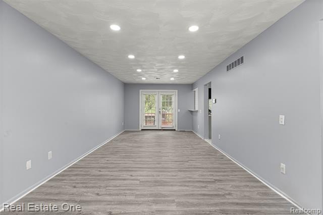 Welcome to this fully updated 2-story colonial offering 3 - photo 13