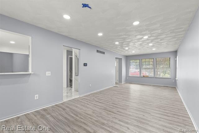 Welcome to this fully updated 2-story colonial offering 3 - photo 18