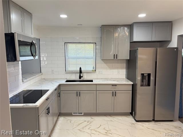 Welcome to this fully updated 2-story colonial offering 3 - photo 25