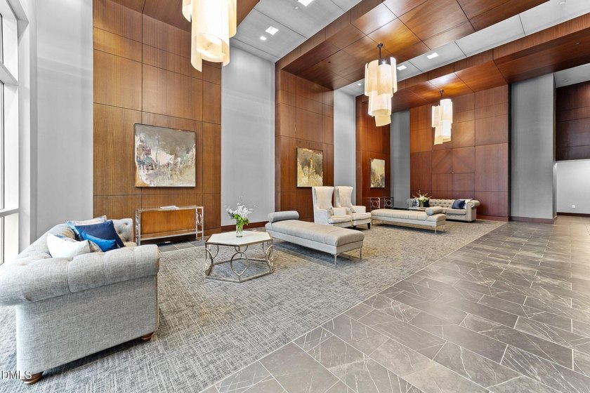 Stunning one bedroom one bath condominium overlooking the east - photo 29