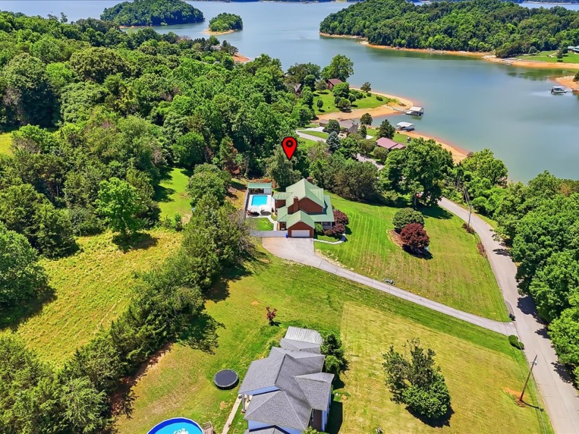 Cherokee Lake access home with inground pool on 2.1 acres - photo 41
