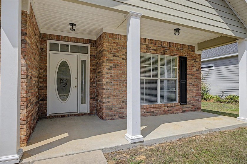 CHARMING GOOSE CREEK HOME IN DESIRABLE BUCKLAKE AREA! Spacious 3 - photo 4