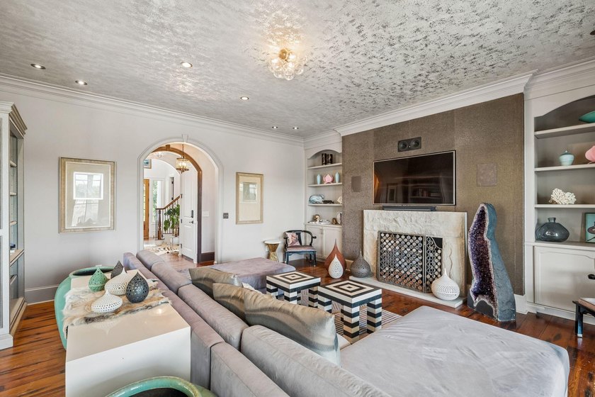 Set within one of Stono Ferry's most private waterfront settings - photo 29