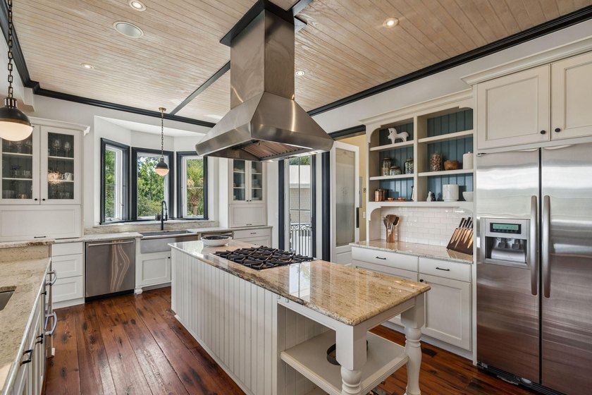 Set within one of Stono Ferry's most private waterfront settings - photo 34