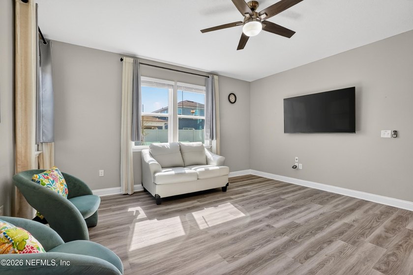 NEW LOWER PRICE !!! Welcome to this 4 BR/3 bath home with guest - photo 42