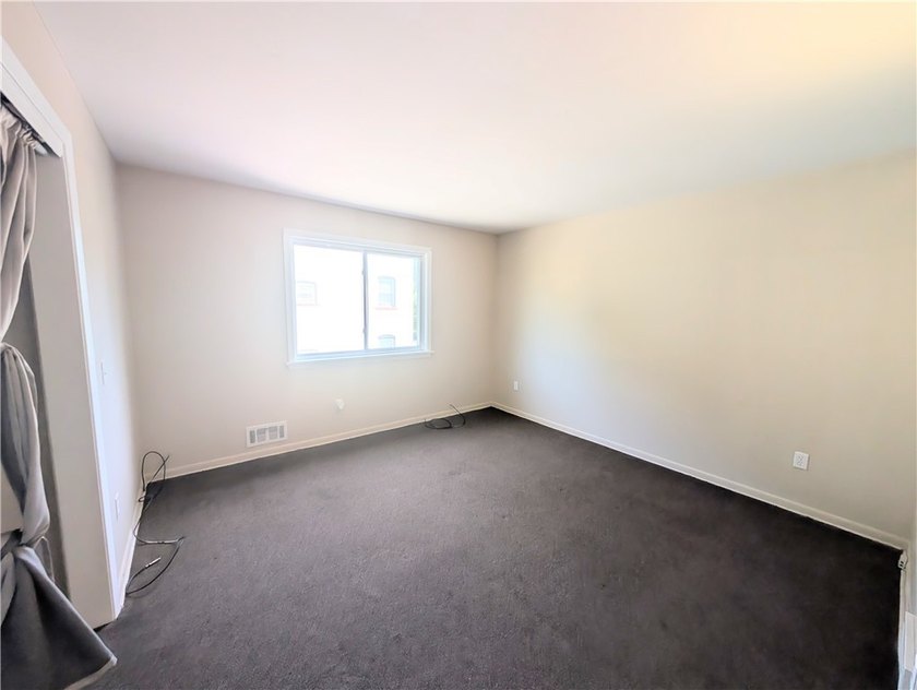 Another Rockin' Rochester Property! Excellent opportunity to add - photo 6