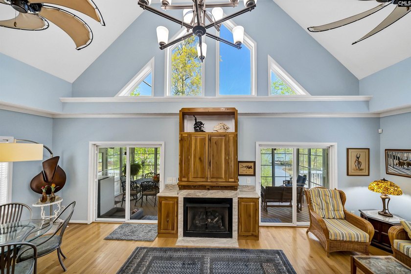 Tucked into a fantastic ski and tubing cove with effortless - photo 22