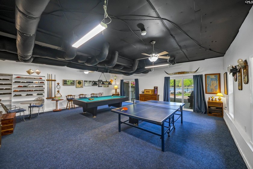 Tucked into a fantastic ski and tubing cove with effortless - photo 48