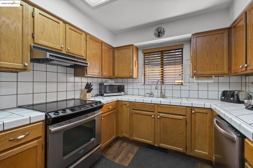 Charming Single-Story Retreat in Pine Mountain Lake. Welcome to - photo 12