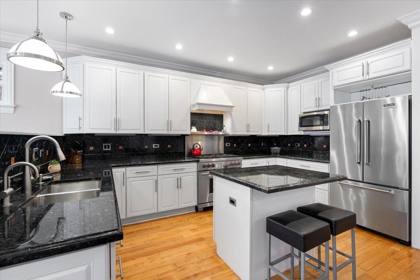 Welcome to your dream home in perfect Northcenter! Located in - photo 10