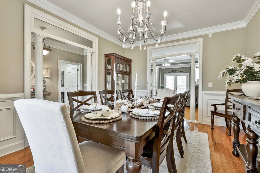 YOU MUST SEE THIS IMMACULATE CUSTOM BUILT ALL BRICK HOME ON - photo 21