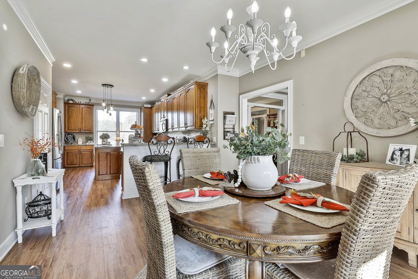 YOU MUST SEE THIS IMMACULATE CUSTOM BUILT ALL BRICK HOME ON - photo 29