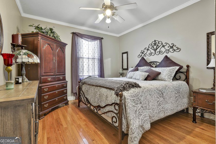 YOU MUST SEE THIS IMMACULATE CUSTOM BUILT ALL BRICK HOME ON - photo 36
