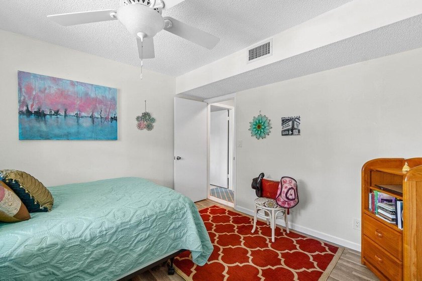 Corner unit with peaceful garden views in the all-age community - photo 16