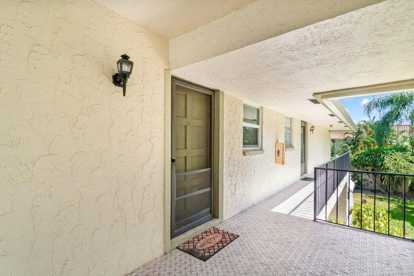 Corner unit with peaceful garden views in the all-age community - photo 24