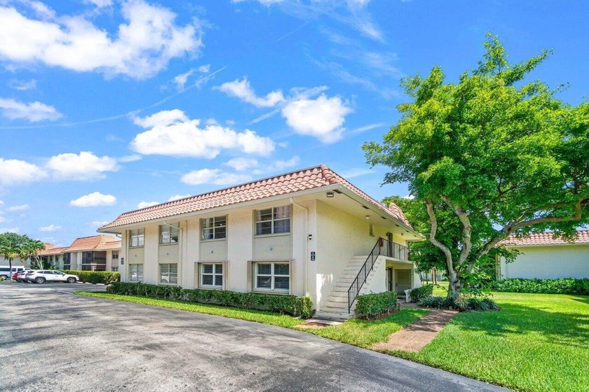 Corner unit with peaceful garden views in the all-age community - photo 30