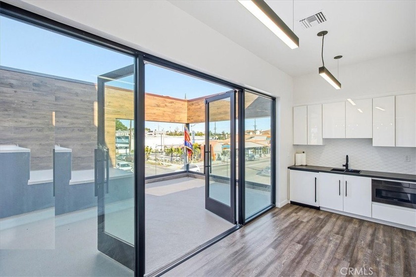 Welcome To 3444 E Anaheim St, A Spacious 5,900 Sq Ft Commercial - photo 33