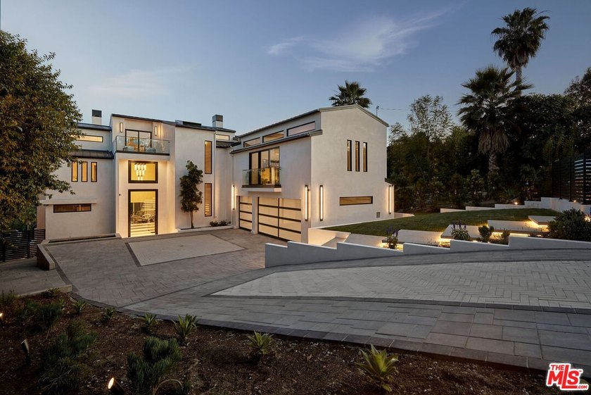 Set in the scenic hills of Encino, this brand-new construction - photo 2