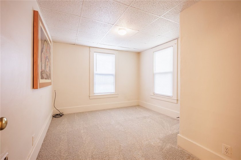 Welcome to 77 Boxart Street! A turnkey 4-bedroom/1.5-bath - photo 19