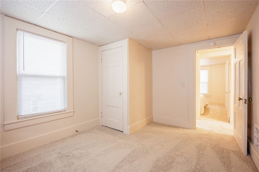 Welcome to 77 Boxart Street! A turnkey 4-bedroom/1.5-bath - photo 20