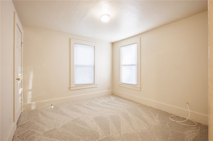 Welcome to 77 Boxart Street! A turnkey 4-bedroom/1.5-bath - photo 21