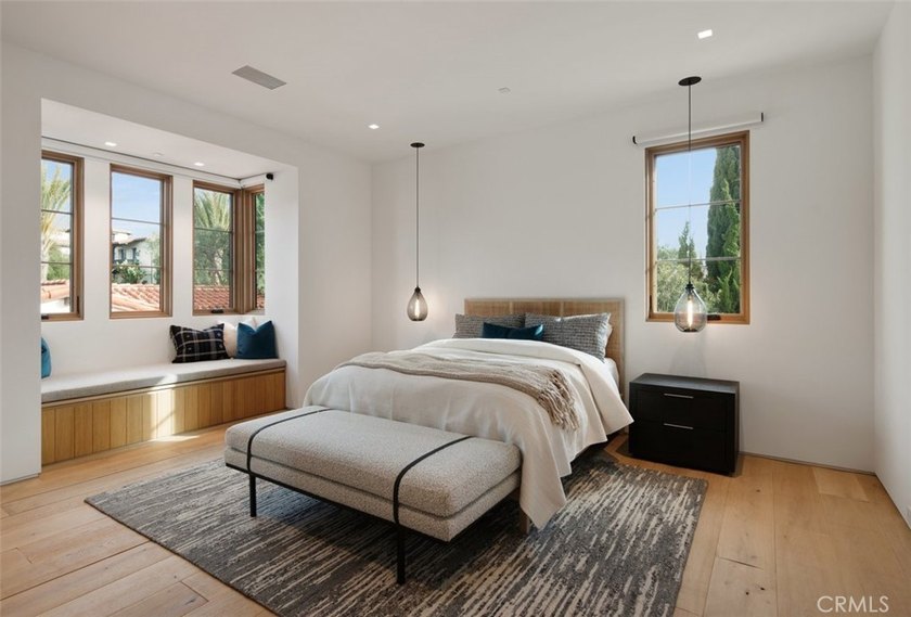 Nestled within the exclusive custom homesite gates of Crystal - photo 30